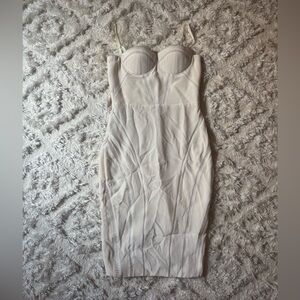 MISHA COLLECTION White Bodycon Cocktail Dress